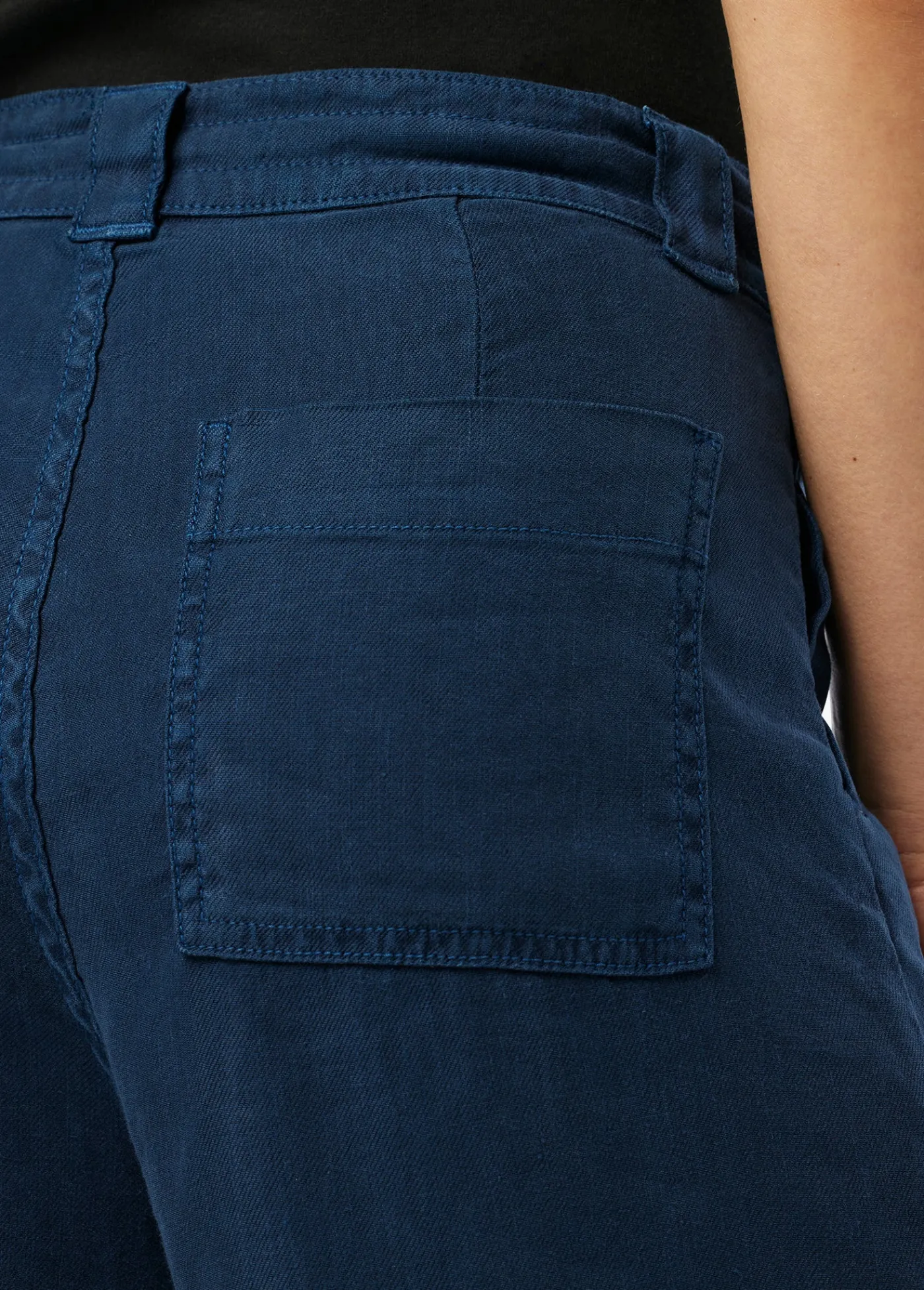 New THE ADDISON Women WIDE LEG